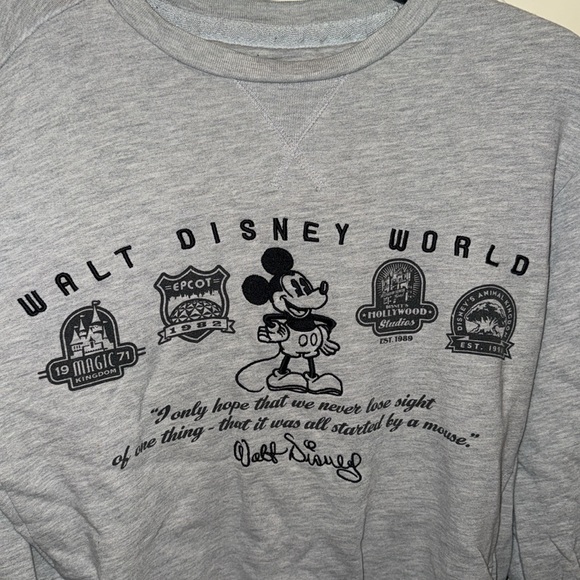 Walt Disney World sweatshirt size small - Picture 3 of 3